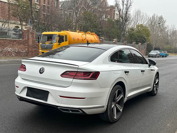 Фото 9 - Volkswagen CC