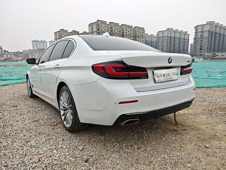 Фото 6 - BMW 5 Series