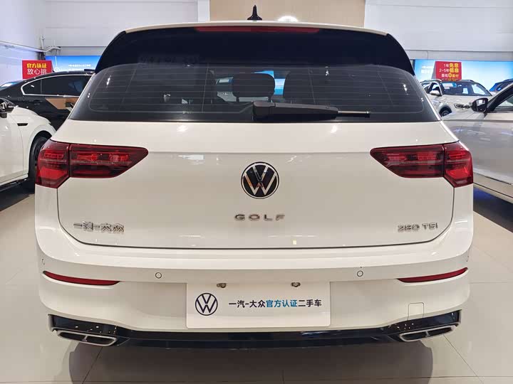 Фото 4 - Volkswagen Golf