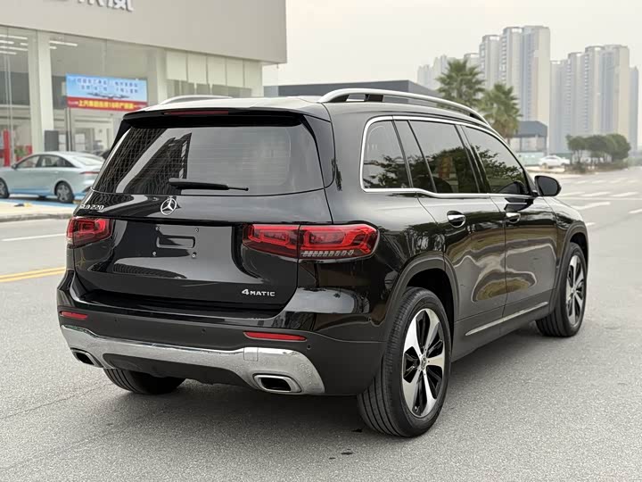 Фото 5 - Mercedes-Benz GLB-Class