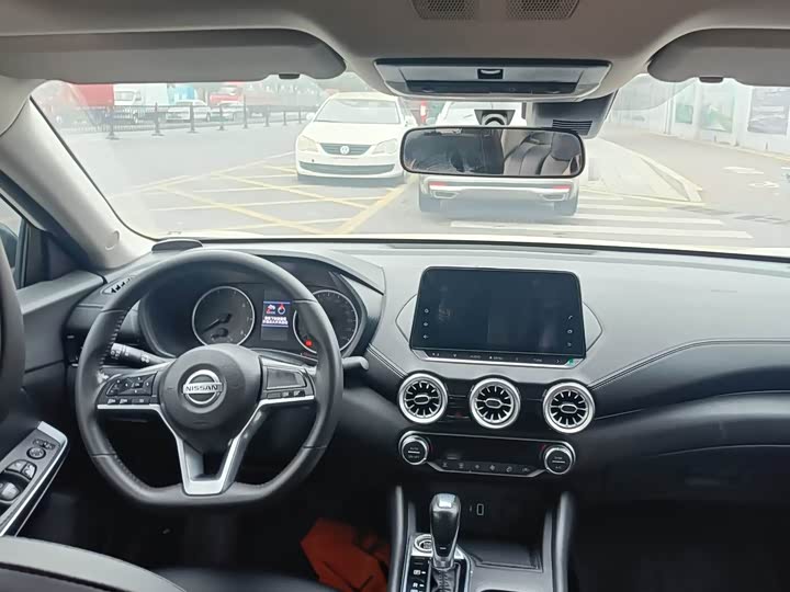 Фото 5 - Nissan Sylphy