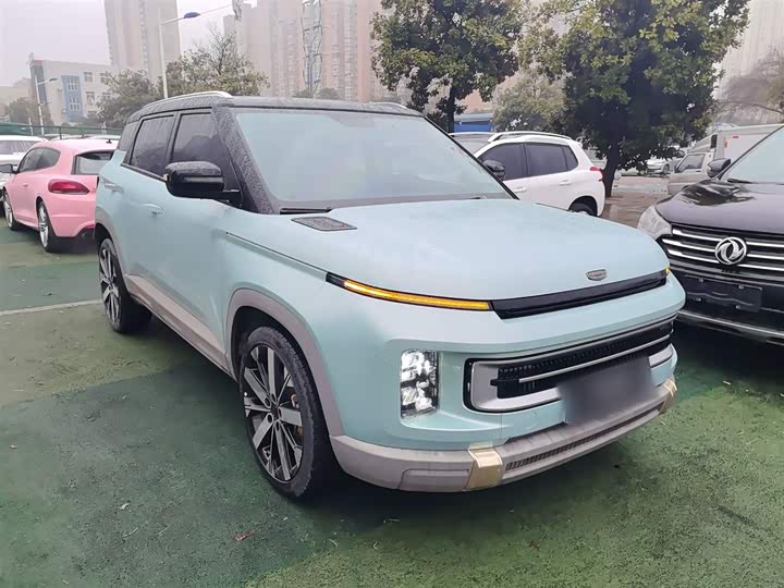 Фото 4 - Geely Icon