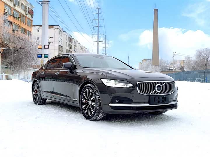 Фото 3 - Volvo S90