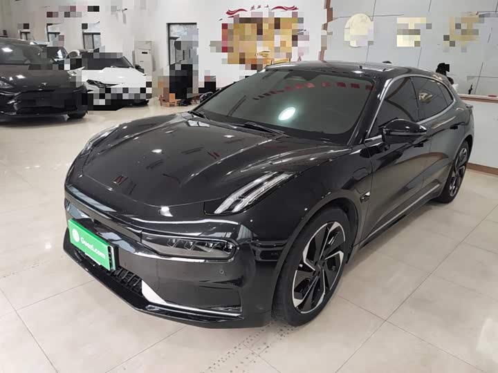 Фото 2 - Zeekr 001