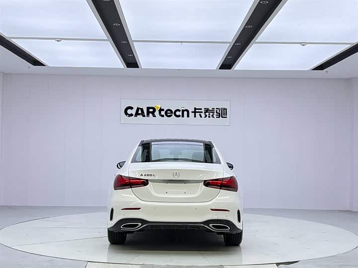 Фото 4 - Mercedes-Benz A-Class