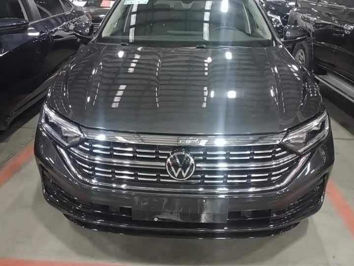 Фото 2 - Volkswagen Sagitar L