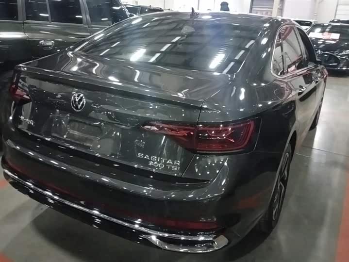 Фото 3 - Volkswagen Sagitar L