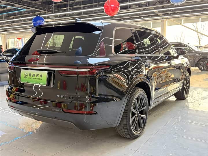 Фото 7 - LiXiang One