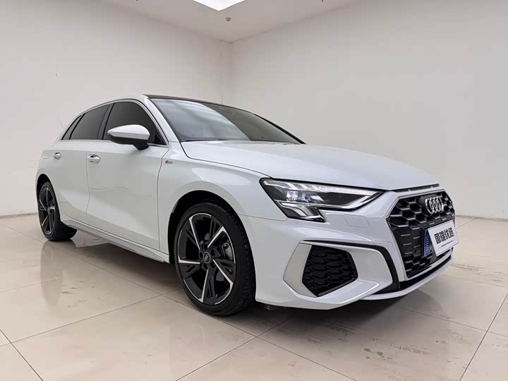 Фото 3 - Audi A3