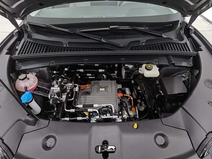 Фото 6 - BYD Yuan Up