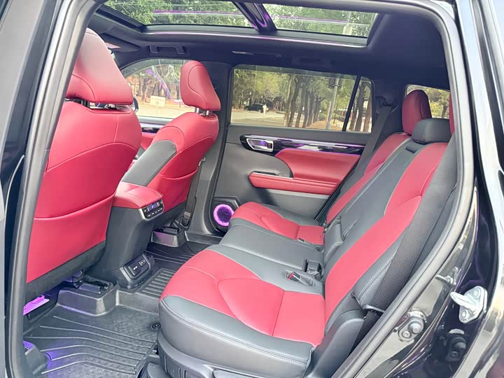 Фото 5 - Toyota Crown Kluger