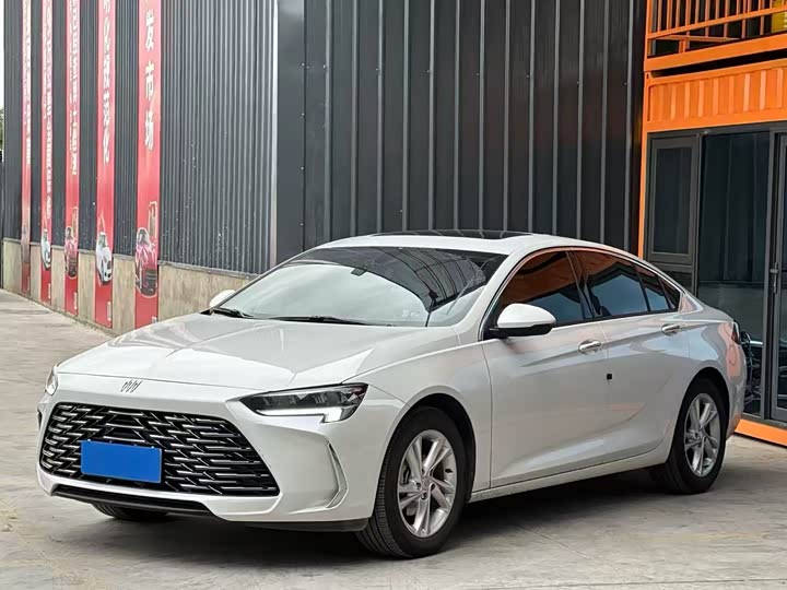 Фото 1 - Buick Regal