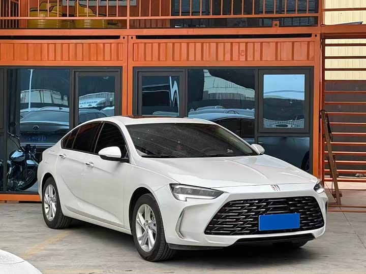 Фото 2 - Buick Regal