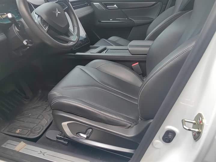 Фото 9 - XPeng G3