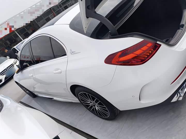 Фото 5 - Mercedes-Benz C-Class