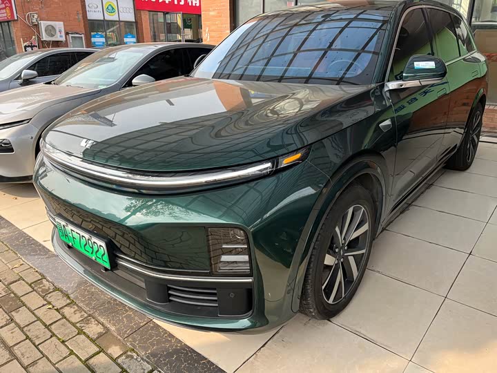 Фото 1 - LiXiang L7