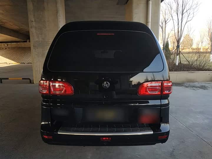 Фото 6 - Dongfeng Forthing Lingzhi M5