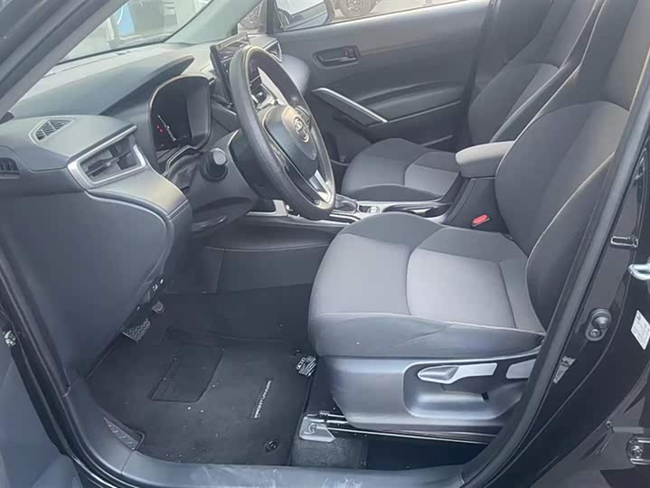 Фото 9 - Toyota Frontlander