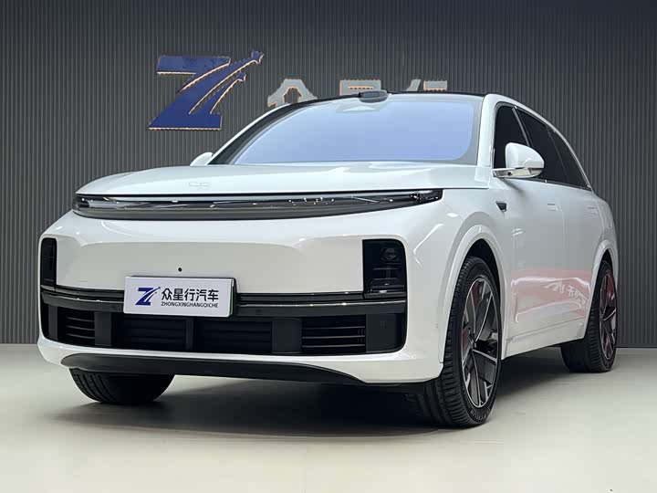 Фото 1 - LiXiang L7