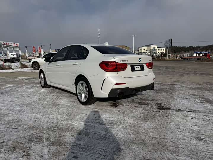 Фото 4 - BMW 1 Series