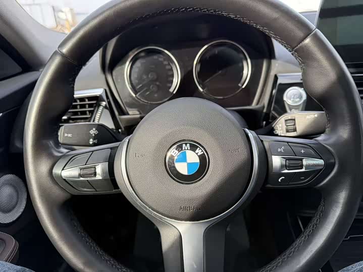 Фото 9 - BMW 1 Series