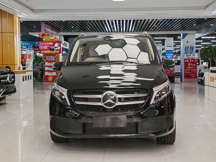 Фото 2 - Mercedes-Benz V-Class