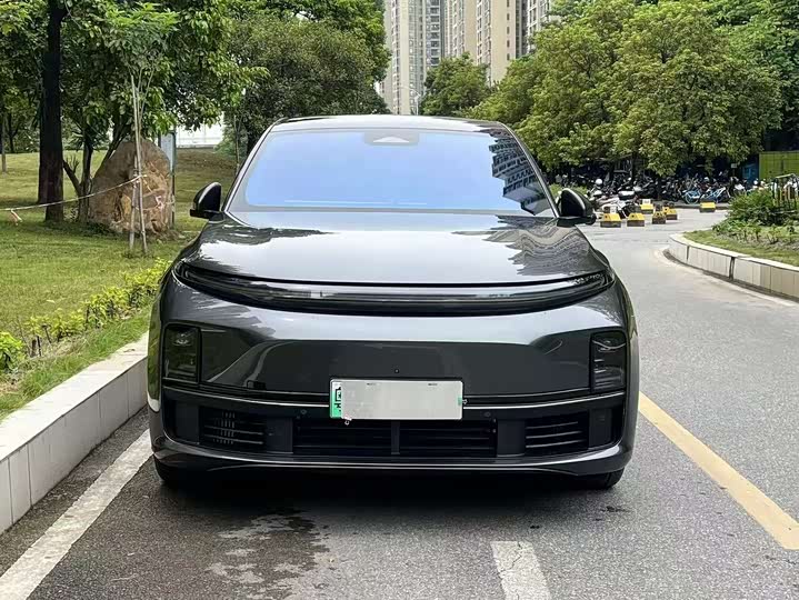 Фото 2 - LiXiang L7