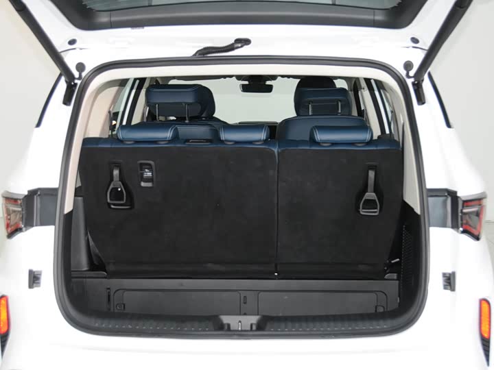 Фото 6 - Geely Jiaji