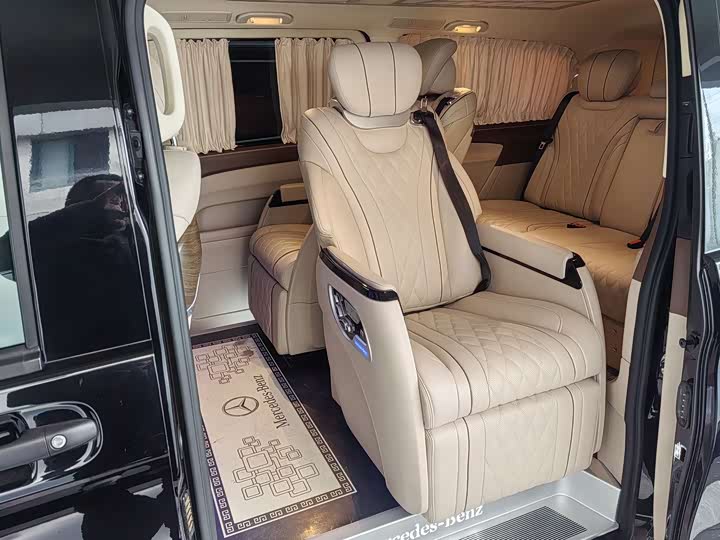 Фото 6 - Mercedes-Benz Vito