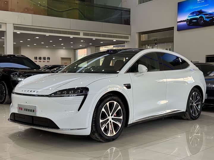 Фото 1 - Luxeed R7