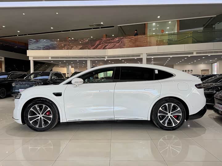 Фото 7 - Luxeed R7