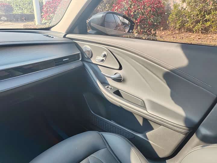 Фото 9 - Chery Arrizo 8