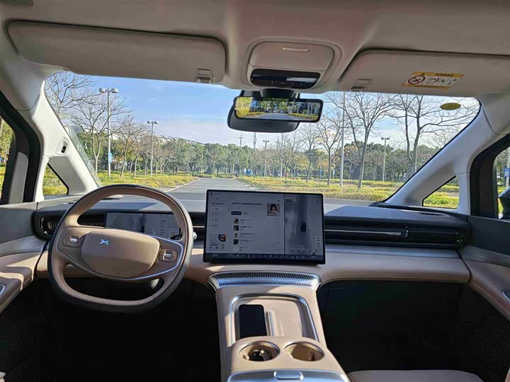 Фото 5 - XPeng X9