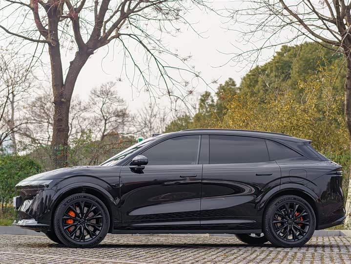 Фото 7 - Zeekr 7X