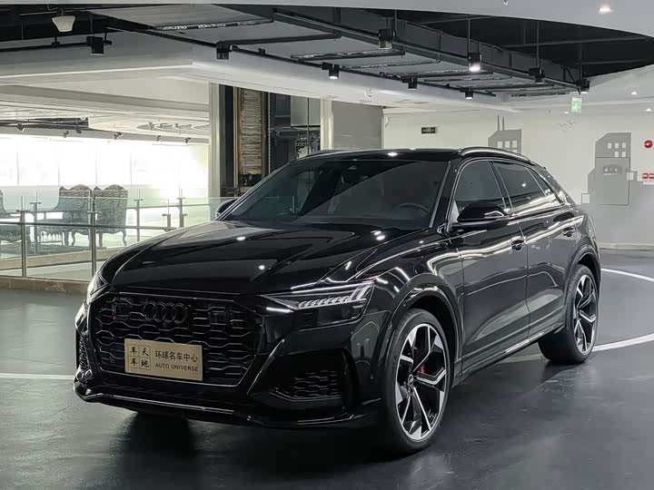 Фото 1 - Audi RS Q8