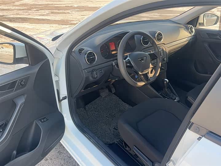 Фото 9 - Jetta VA3