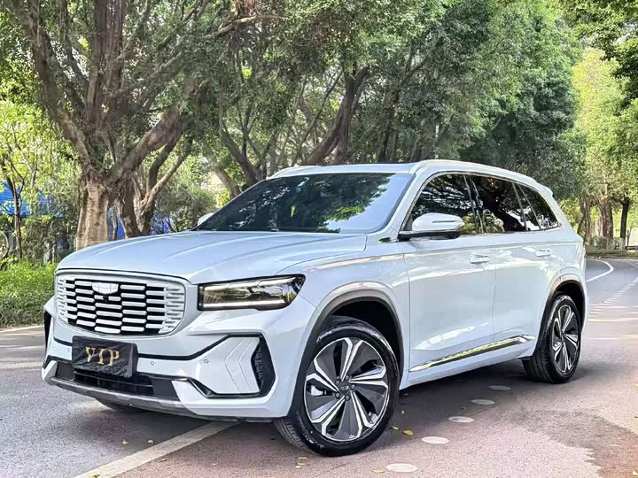 Фото 2 - Geely Monjaro