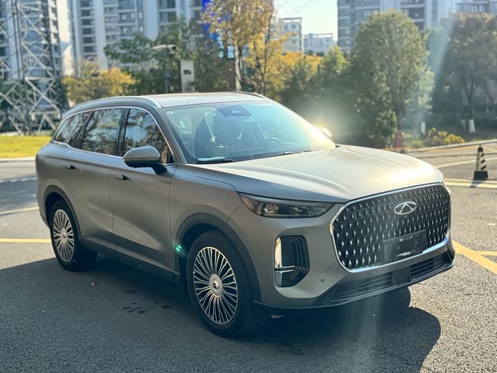 Фото 3 - Chery Tiggo 8L