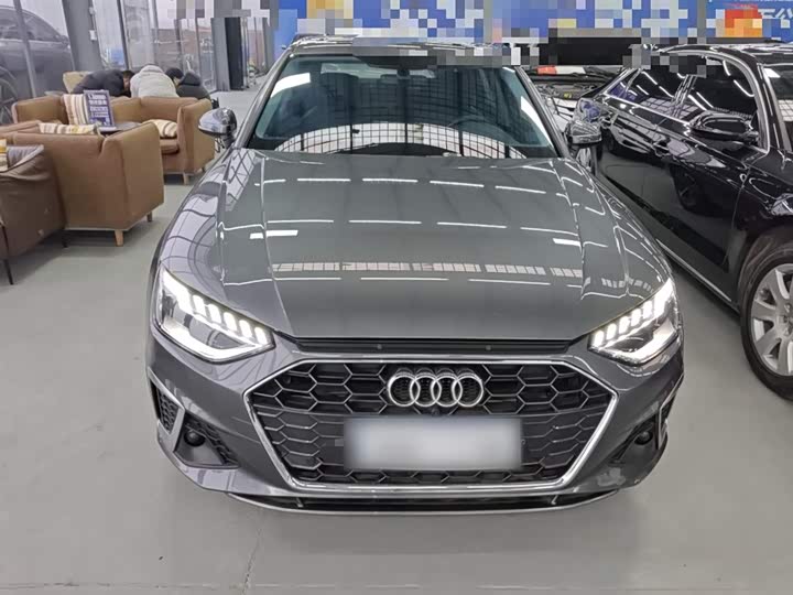 Фото 3 - Audi A4L