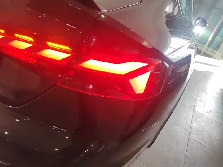 Фото 8 - Audi RS 5