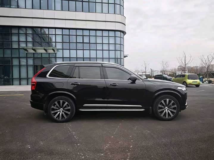 Фото 5 - Volvo XC90