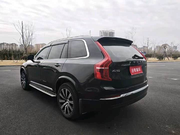 Фото 6 - Volvo XC90