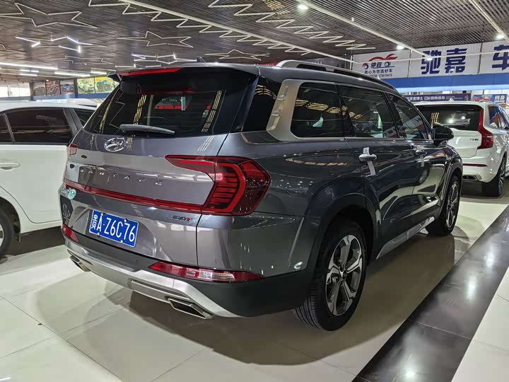 Фото 5 - Hyundai Santa Fe