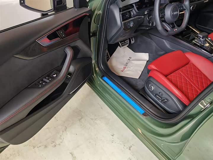 Фото 7 - Audi S4