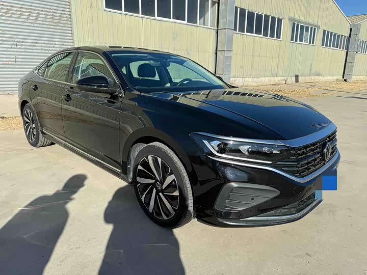 Фото 3 - Volkswagen Passat