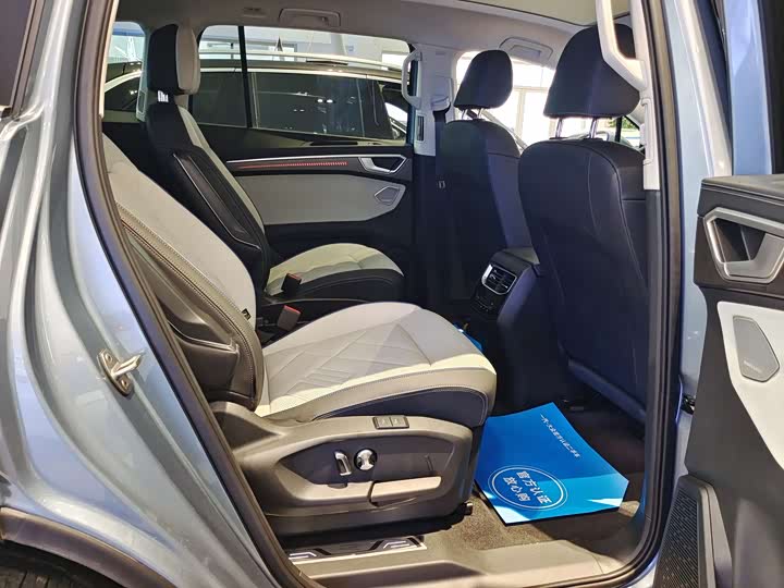 Фото 9 - Volkswagen Talagon