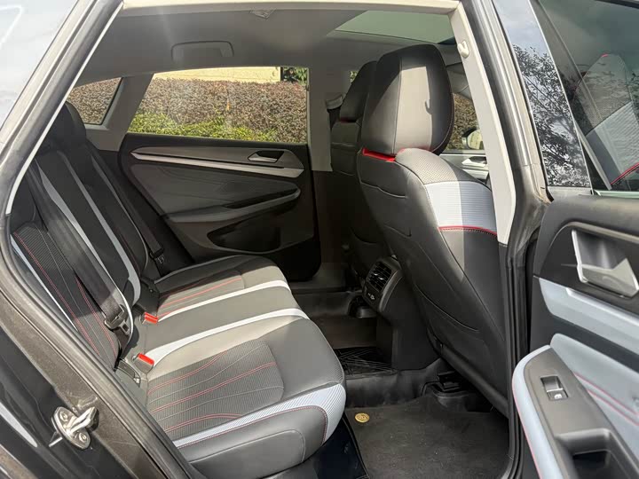 Фото 7 - Volkswagen Lamando L