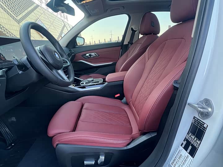 Фото 9 - BMW 3 Series