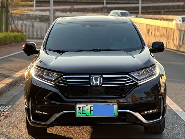 Фото 2 - Honda CR-V Hybrid