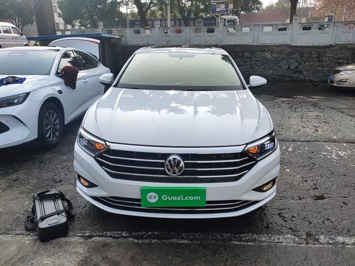 Фото 3 - Volkswagen Sagitar L